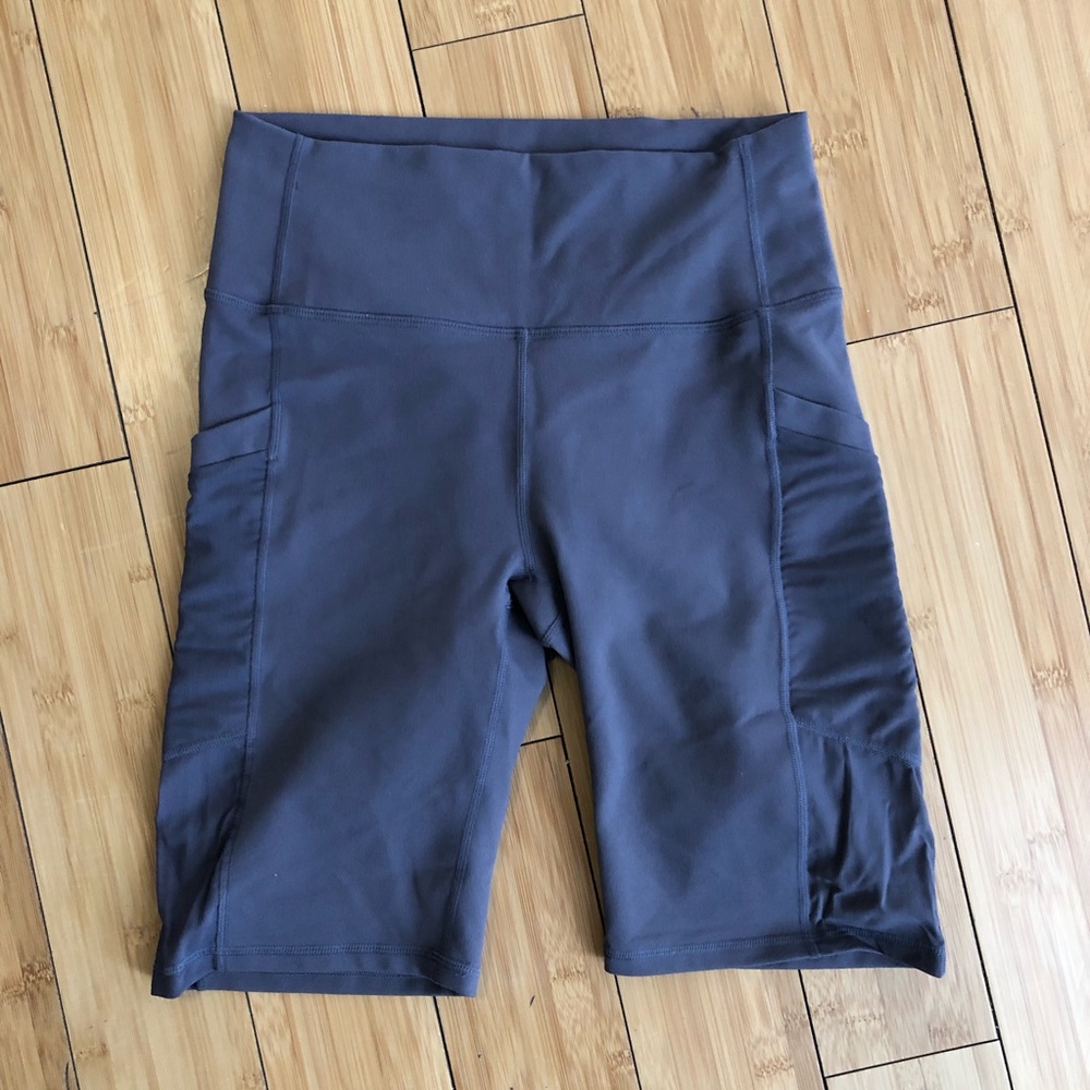 Fabletics On-The-Go Highwaisted 9" Shorts - image 1